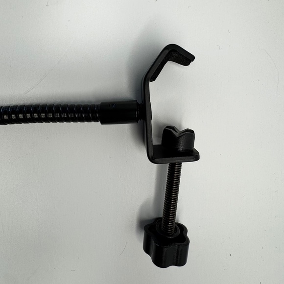 POP FILTER with a 1.25" clamp - Picture 2 of 6